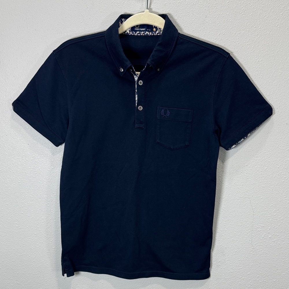 Fred Perry Dark Navy Short-Sleeve Polo with‎ Chest Pocket school uniform